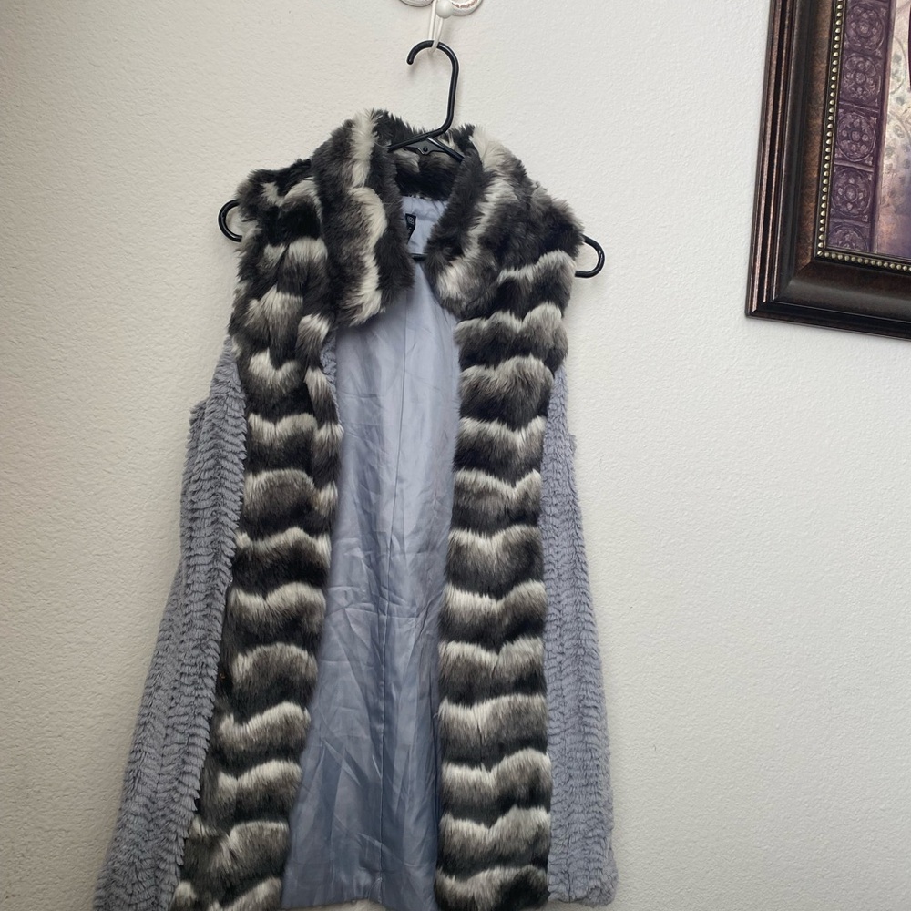Stylish Gray and Black Faux Fur Vest